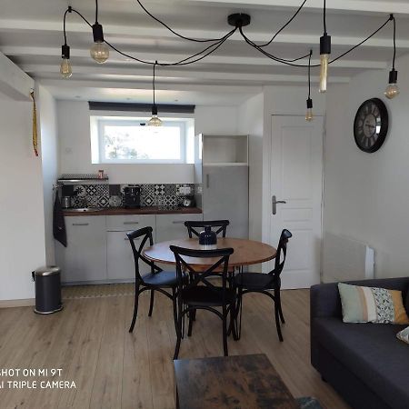 Le Studio 22 Brehand Luaran gambar