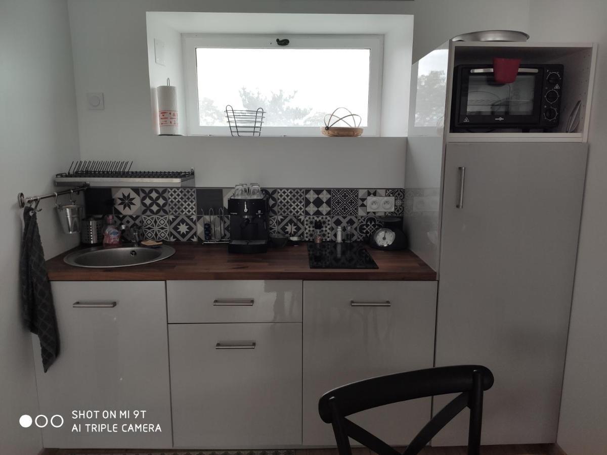 Le Studio 22 Brehand Luaran gambar